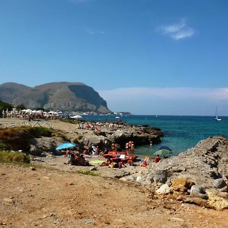 Affittacamere Valle Del Mare Mondello